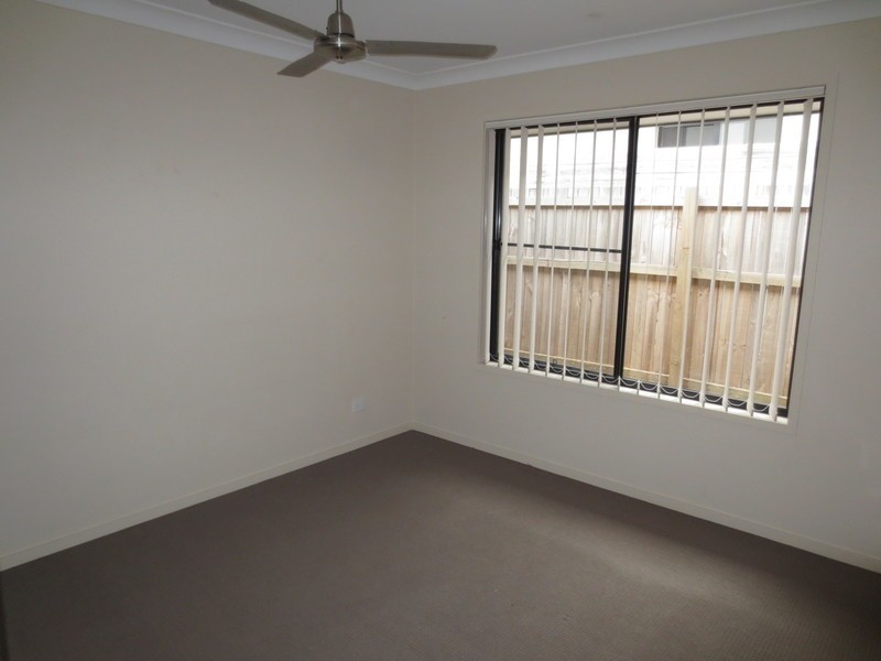 29 Christopher Street, Pimpama QLD 4209