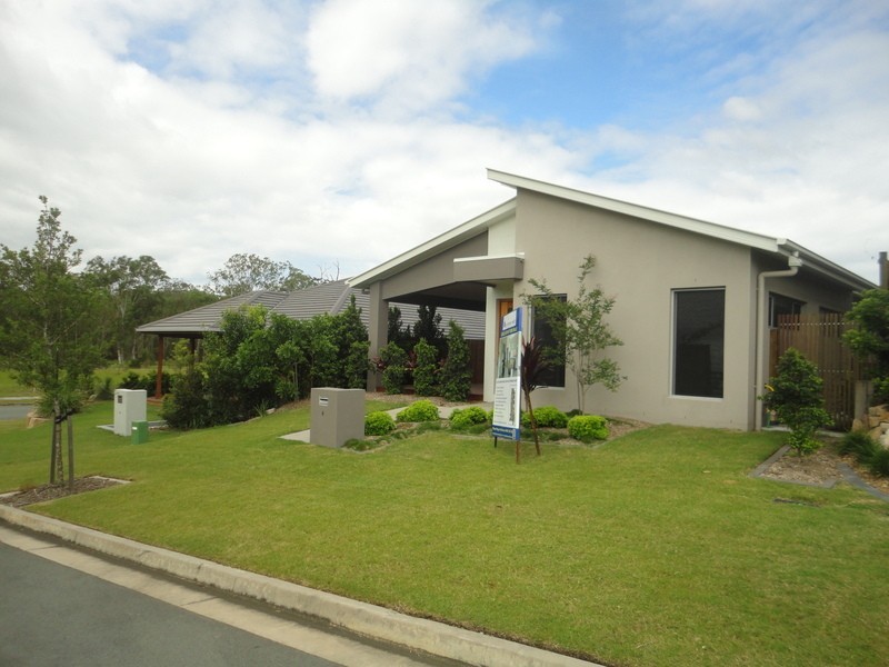 6 Halifax Circuit, Pimpama QLD 4209