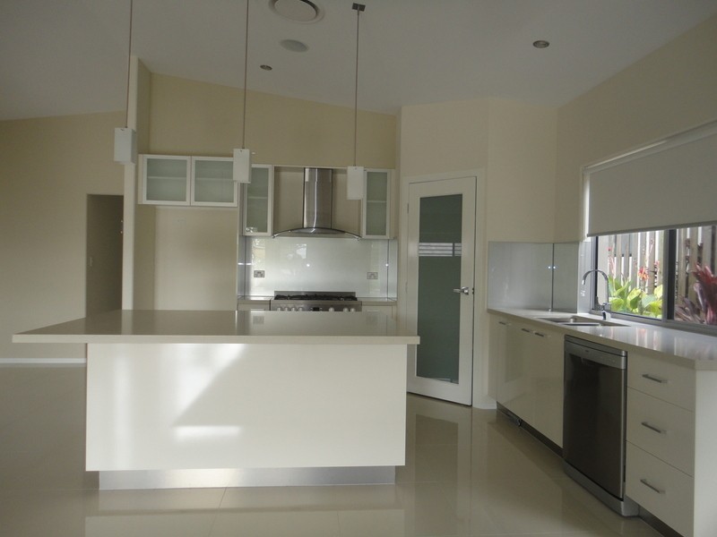 6 Halifax Circuit, Pimpama QLD 4209