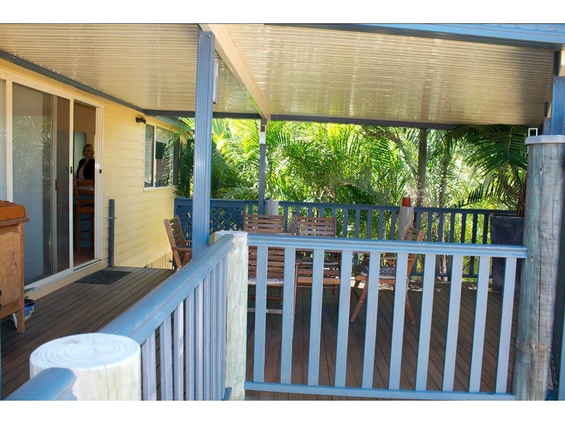 19 Henderson Rise, Pacific Pines QLD 4211