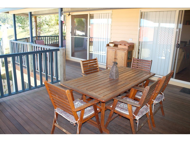 19 Henderson Rise, Pacific Pines QLD 4211