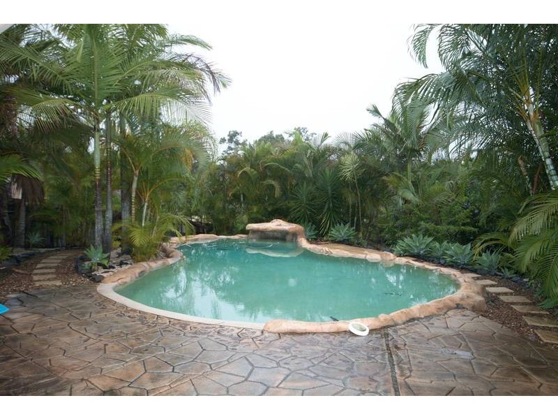 4 Macklin Court, Upper Coomera QLD 4209