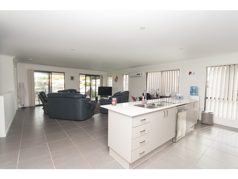 11 Barrington Street, Upper Coomera QLD 4209