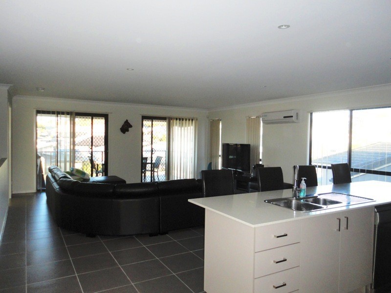 11 Barrington Street, Upper Coomera QLD 4209