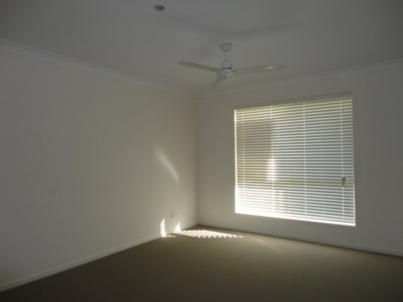 70 Mclachlan Circuit, Willow Vale QLD 4209