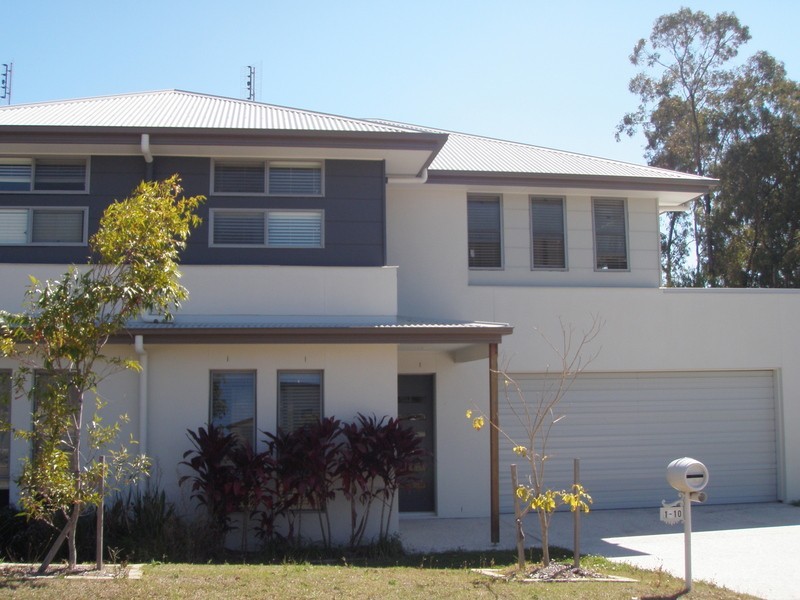 1/10 Gumtree Crescent, Upper Coomera QLD 4209