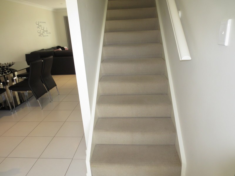 1/10 Gumtree Crescent, Upper Coomera QLD 4209