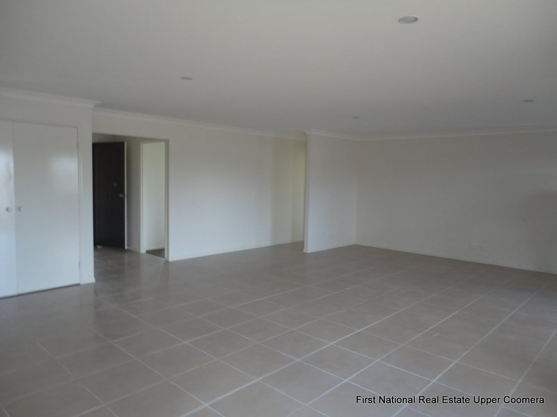 3 Dunraven Drive, Pimpama QLD 4209