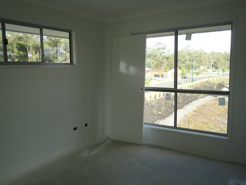 8 McWang Road, Pimpama QLD 4209