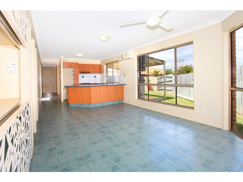 2/2 Bethany Place, Upper Coomera QLD 4209