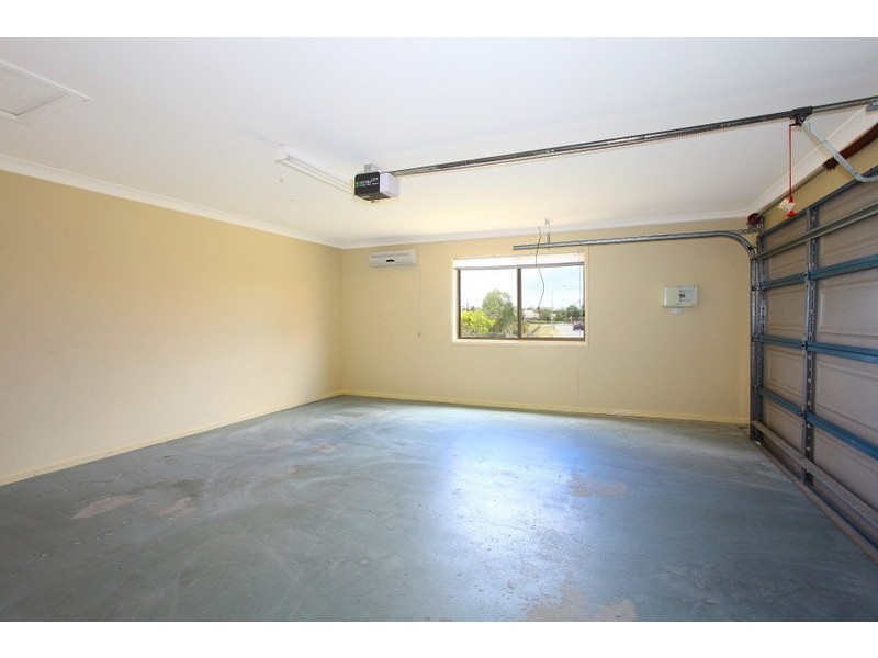 2/2 Bethany Place, Upper Coomera QLD 4209