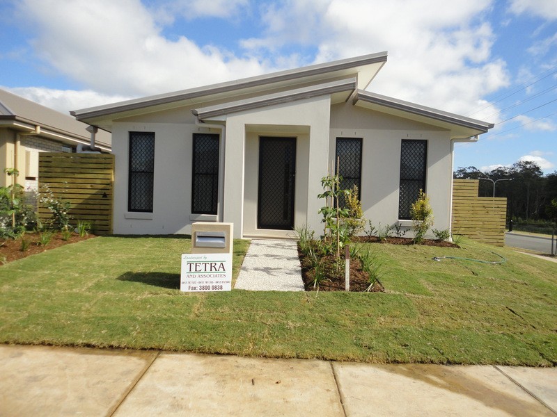 26 Beaumont Drive, Pimpama QLD 4209