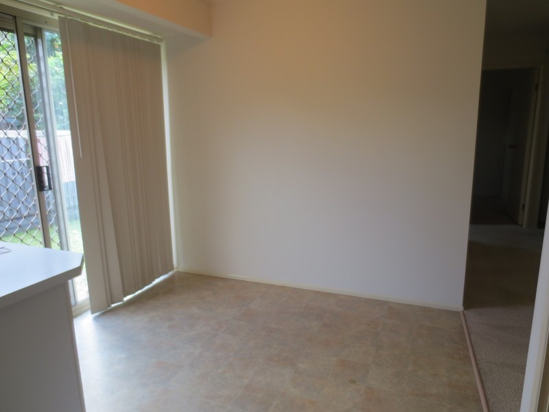 8/20 “Parrot Court” Golden Palms Drive, Ashmore QLD 4214