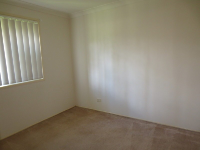 8/20 “Parrot Court” Golden Palms Drive, Ashmore QLD 4214