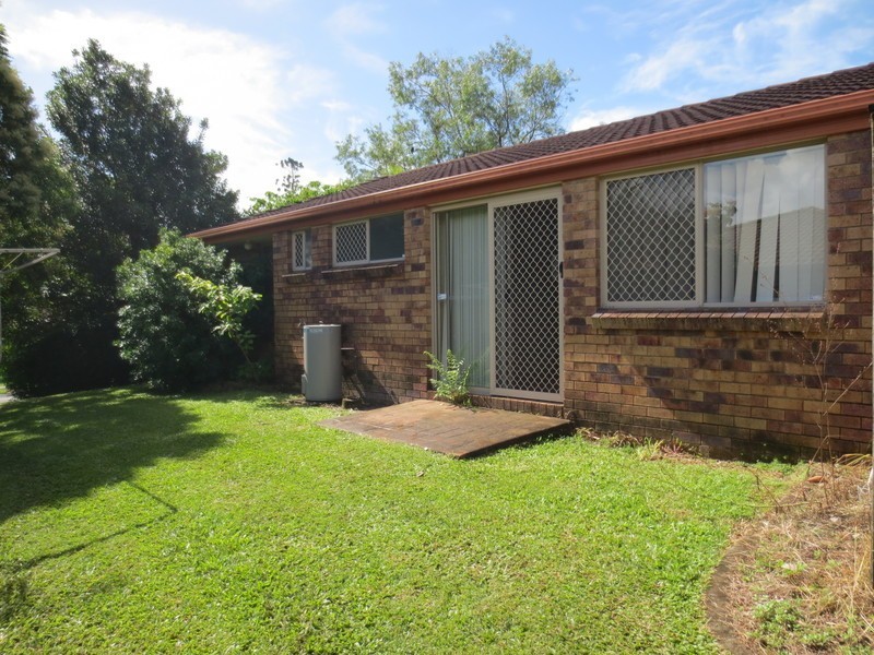 8/20 “Parrot Court” Golden Palms Drive, Ashmore QLD 4214