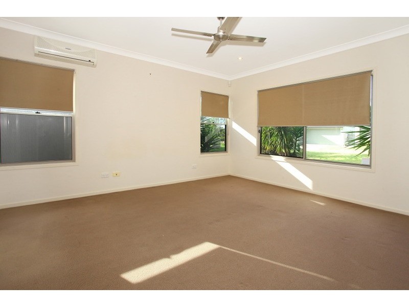 4 Flaxton Street, Ormeau QLD 4208