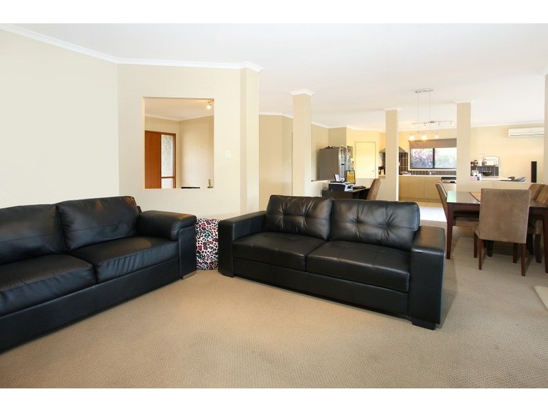20 Diamond Sand Drive, Upper Coomera QLD 4209