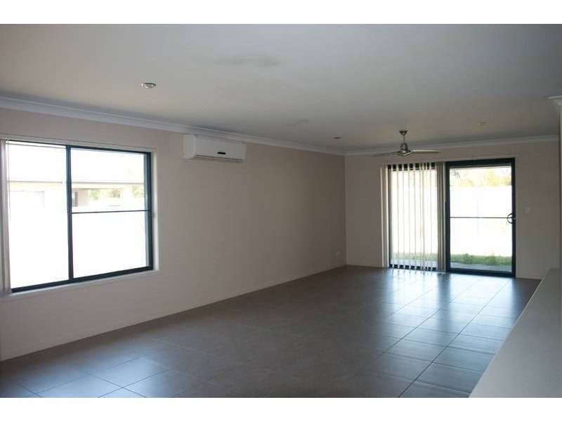 10 Bidmead Circuit, Pimpama QLD 4209