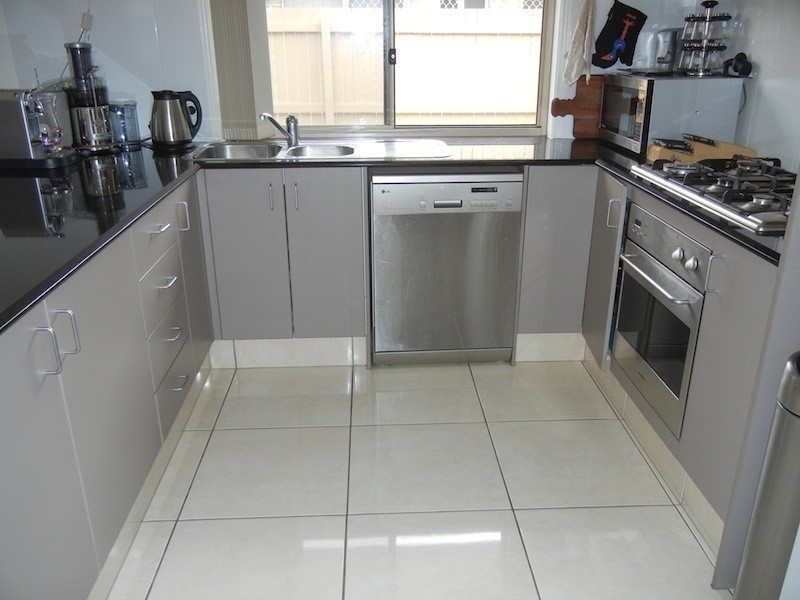 8 Cranberrie Crescent, Pimpama QLD 4209