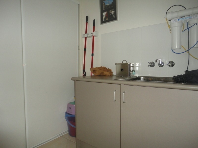 8 Cranberrie Crescent, Pimpama QLD 4209