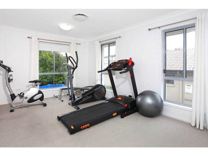 9 Nandina Court, Upper Coomera QLD 4209