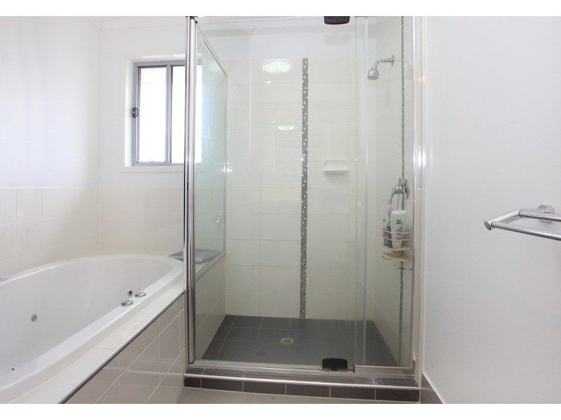 9 Nandina Court, Upper Coomera QLD 4209