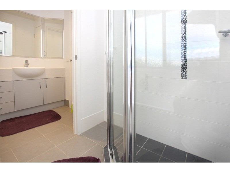 9 Nandina Court, Upper Coomera QLD 4209