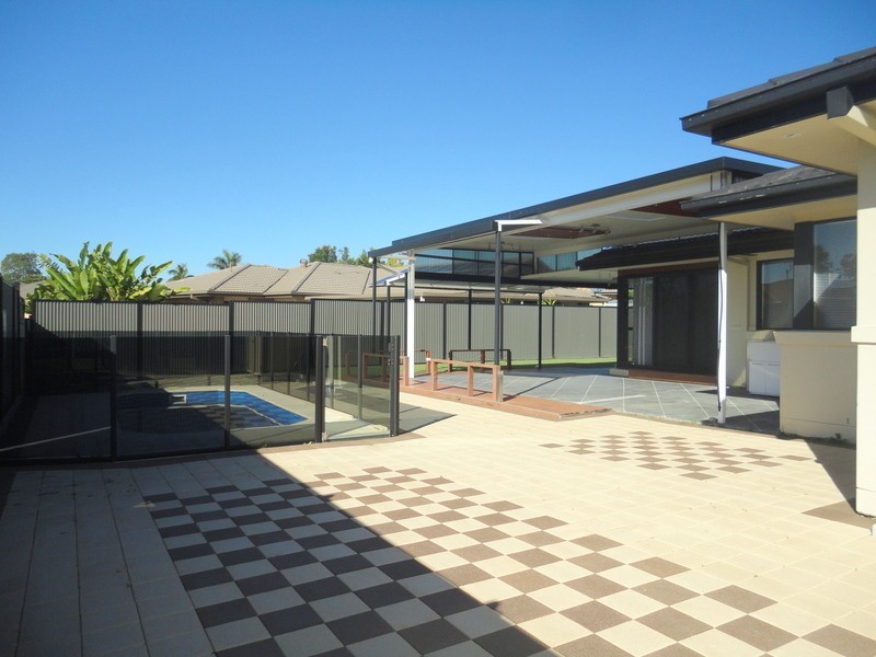 11 St Stephens Drive, Upper Coomera QLD 4209