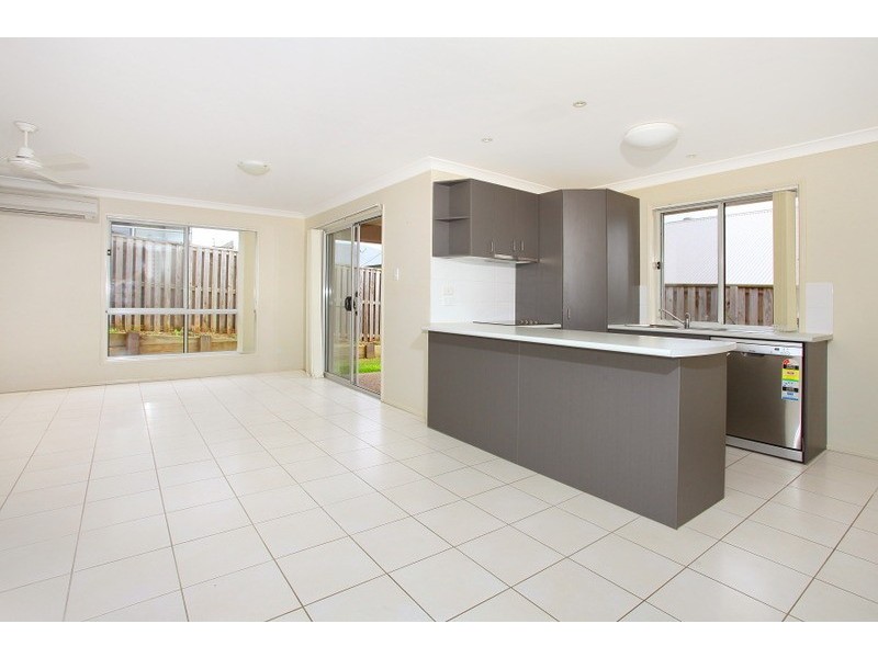 1/34 Penneshaw Crescent, Ormeau QLD 4208