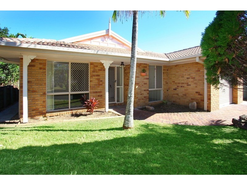 176 Universal Drive, Oxenford QLD 4210