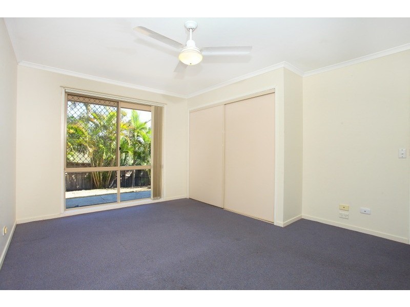 176 Universal Drive, Oxenford QLD 4210