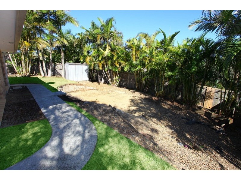 176 Universal Drive, Oxenford QLD 4210