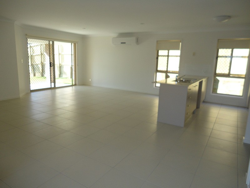 18 McWang Road, Pimpama QLD 4209