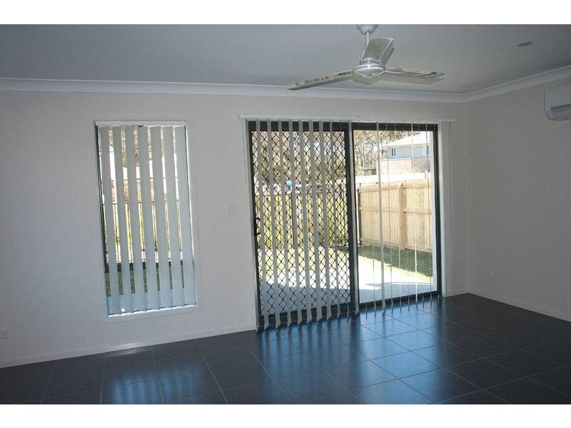 13 Kelly Avenue, Coomera QLD 4209