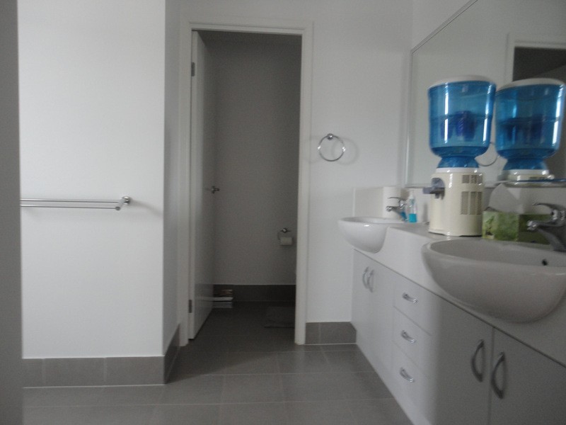 9 Nandina Court, Upper Coomera QLD 4209