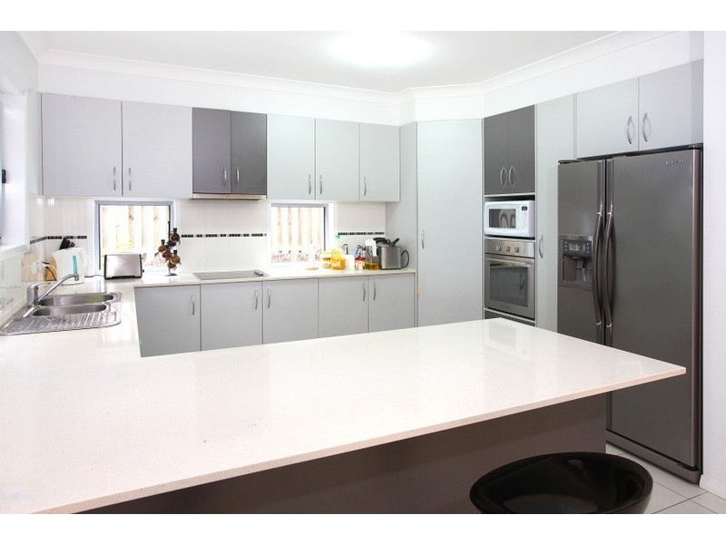 9 Nandina Court, Upper Coomera QLD 4209