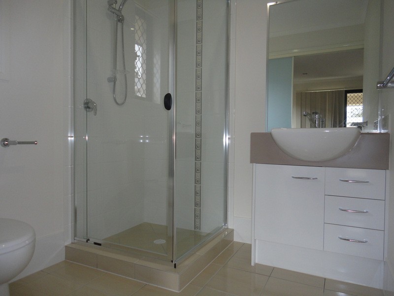 8  Wildflower Circuit, Upper Coomera QLD 4209