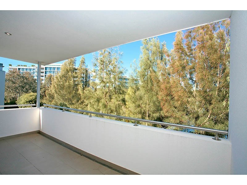 20 Peninsula Way, Bella Vista NSW 2153