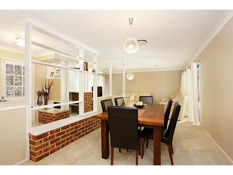 16 Ridgecrop Drive, Castle Hill NSW 2154