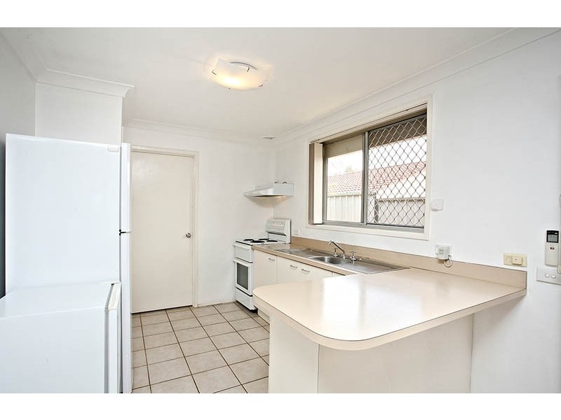 2 Tyne Pl, Prospect NSW 2148