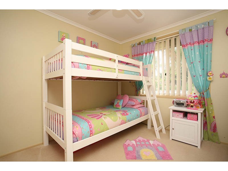 14 Corio Dr, St Clair NSW 2759