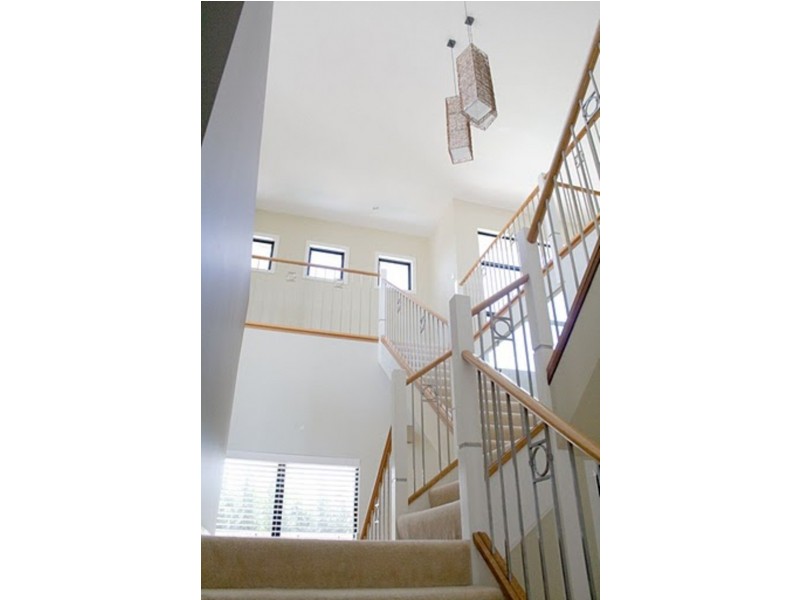 9 Melanie Place, Bella Vista NSW 2153