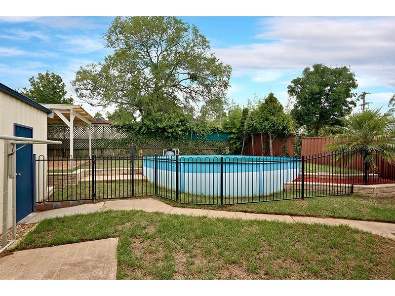 7 Robshaw rd, Marayong NSW 2148