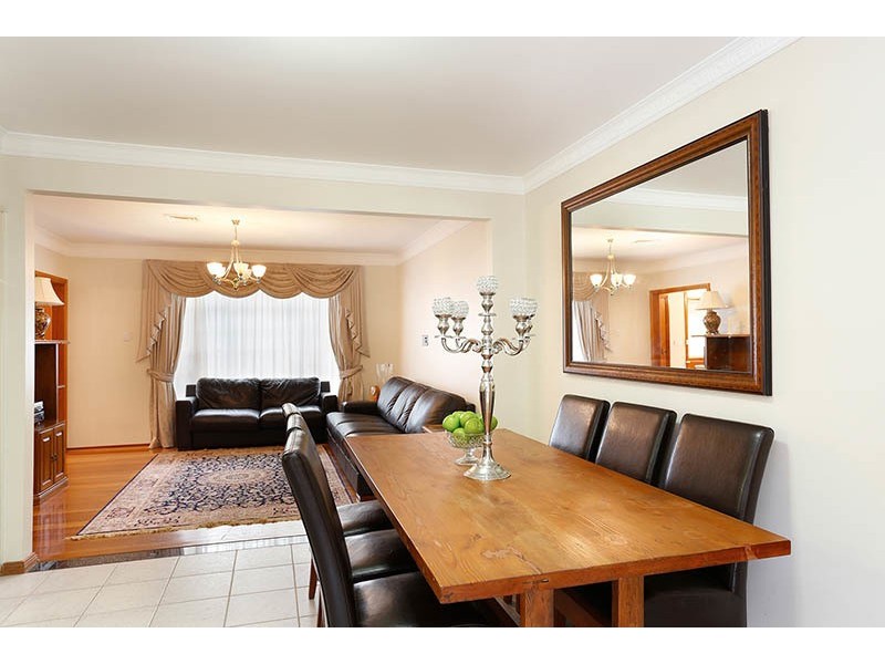 7 Woodvale Place, Castle Hill NSW 2154