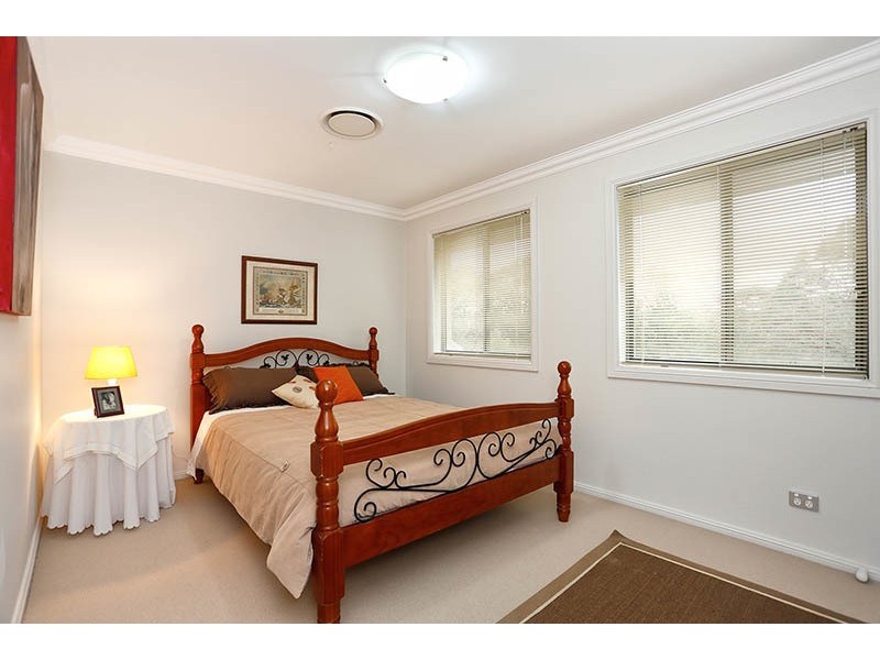 42  Wattlecliffe Dr, Blaxland NSW 2774