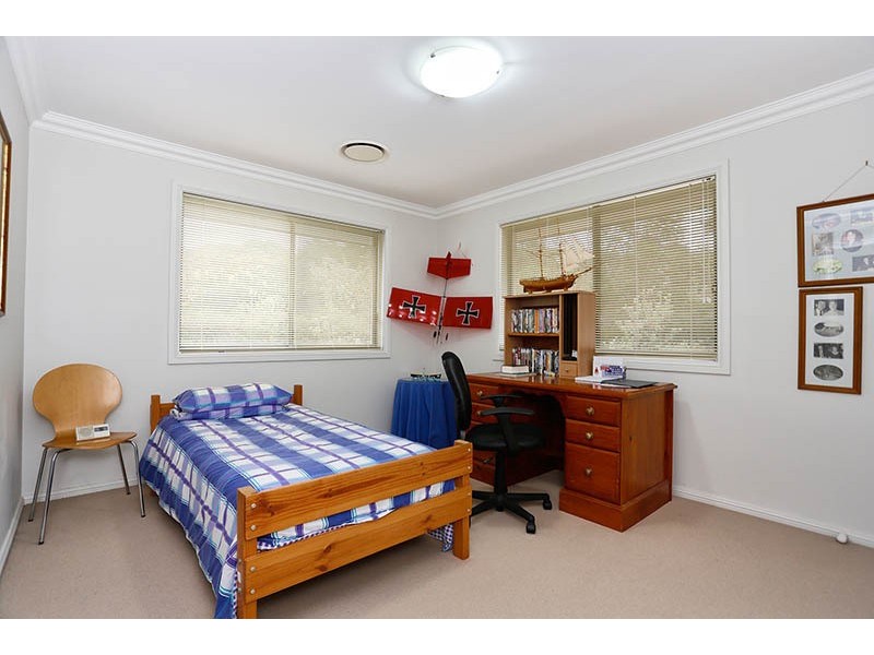 42  Wattlecliffe Dr, Blaxland NSW 2774