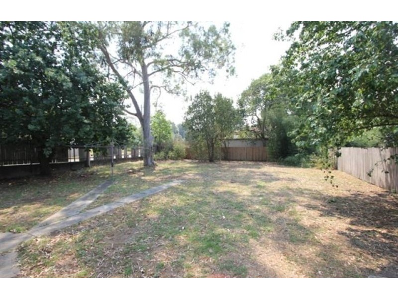 23 Moffatt Drive, Lalor Park NSW 2147