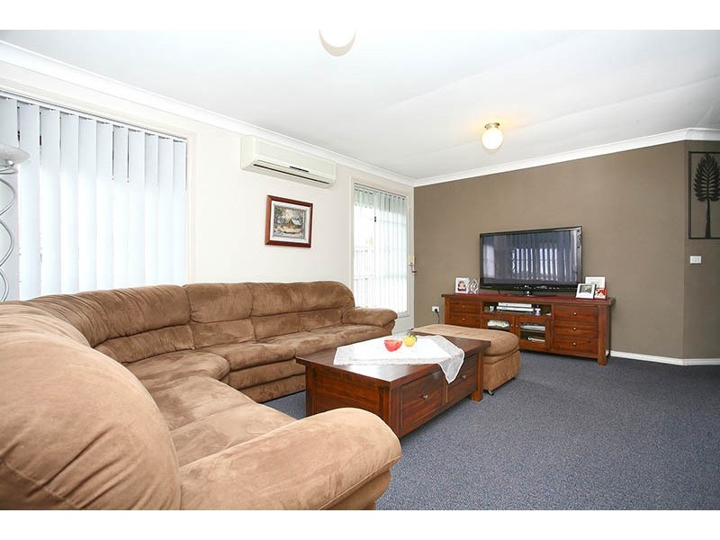 190 walker st, Quakers Hill NSW 2763