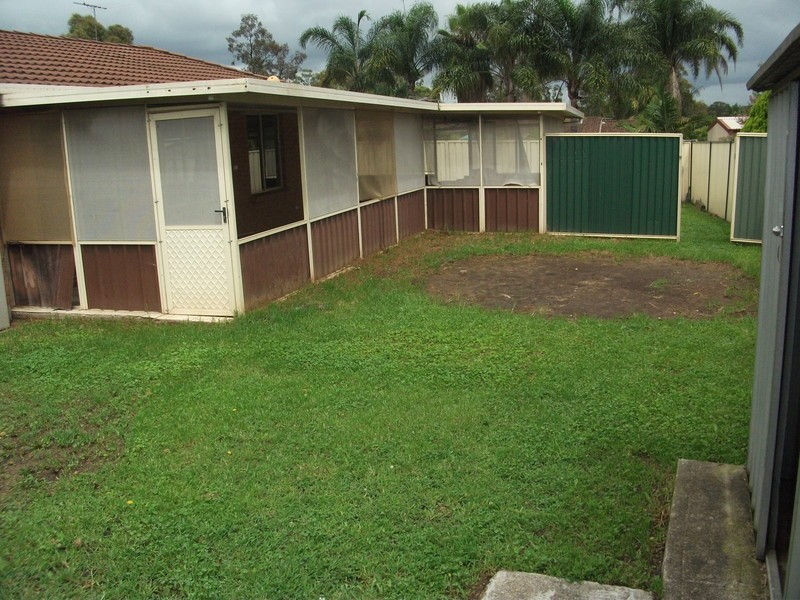 5 Verity Place, Oakhurst NSW 2761