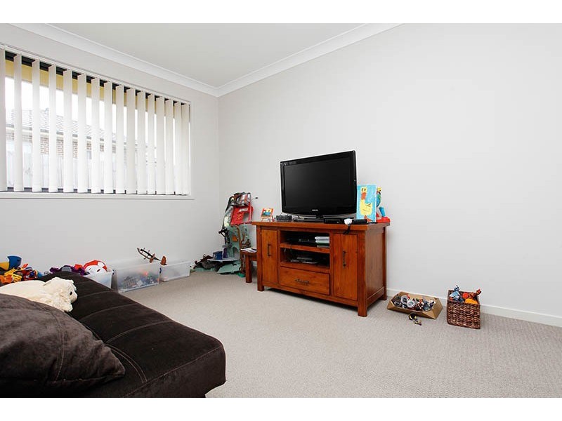 10  Gallina Drive, Spring Farm NSW 2570
